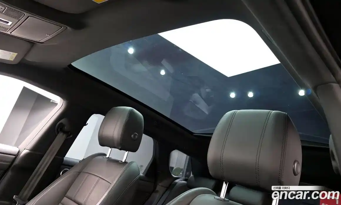 Land Rover Range-Rover Evoque 2020 2.0 Автомат в Москве № 231297, фото 20