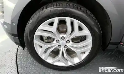 Land Rover Range-Rover Evoque 2020 2.0 Автомат в Москве № 231297, миниатюра 9