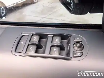 Land Rover Freelander 2015 2.2 Автомат в Москве № 231351, миниатюра 11