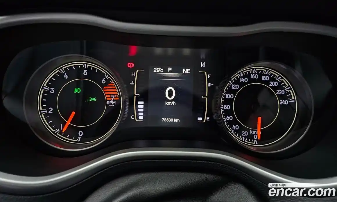 Jeep Cherokee 2018 2.4 Автомат в Москве № 232455, фото 8