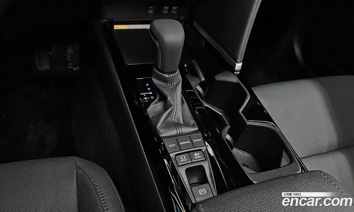 Toyota Camry 2026 2.5 Автомат в Москве № 232793, фото 15