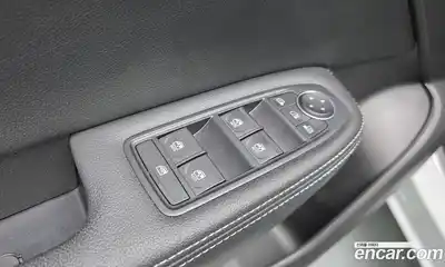 Renault XM3 2023 1.6 Автомат в Москве № 241623, миниатюра 2