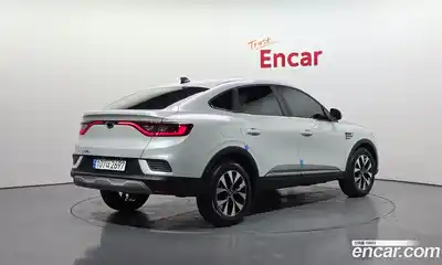 Renault XM3 2023 1.6 Автомат в Москве № 241623, миниатюра 4