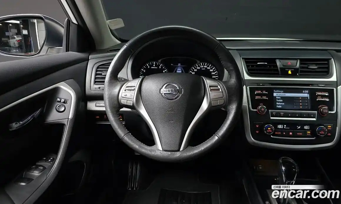 Nissan Altima 2017 2.5 Автомат в Москве № 241988, фото 17