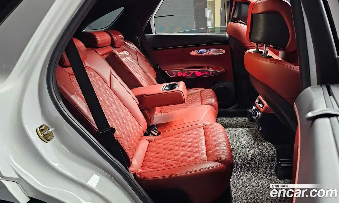 Genesis GV70 2021 2.5 Автомат в Москве № 24686, фото 7