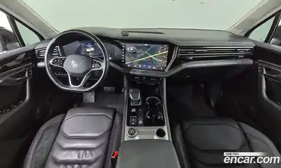 Volkswagen Touareg 2021 3.0 Автомат в Москве № 254820, миниатюра 12