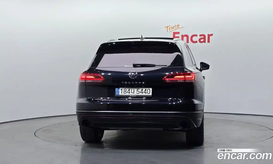 Volkswagen Touareg 2021 3.0 Автомат в Москве № 254820, фото 16