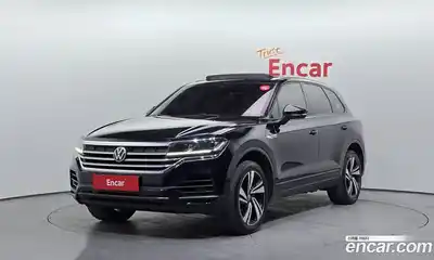 Volkswagen Touareg 2021 3.0 Автомат в Москве № 254820, миниатюра 6