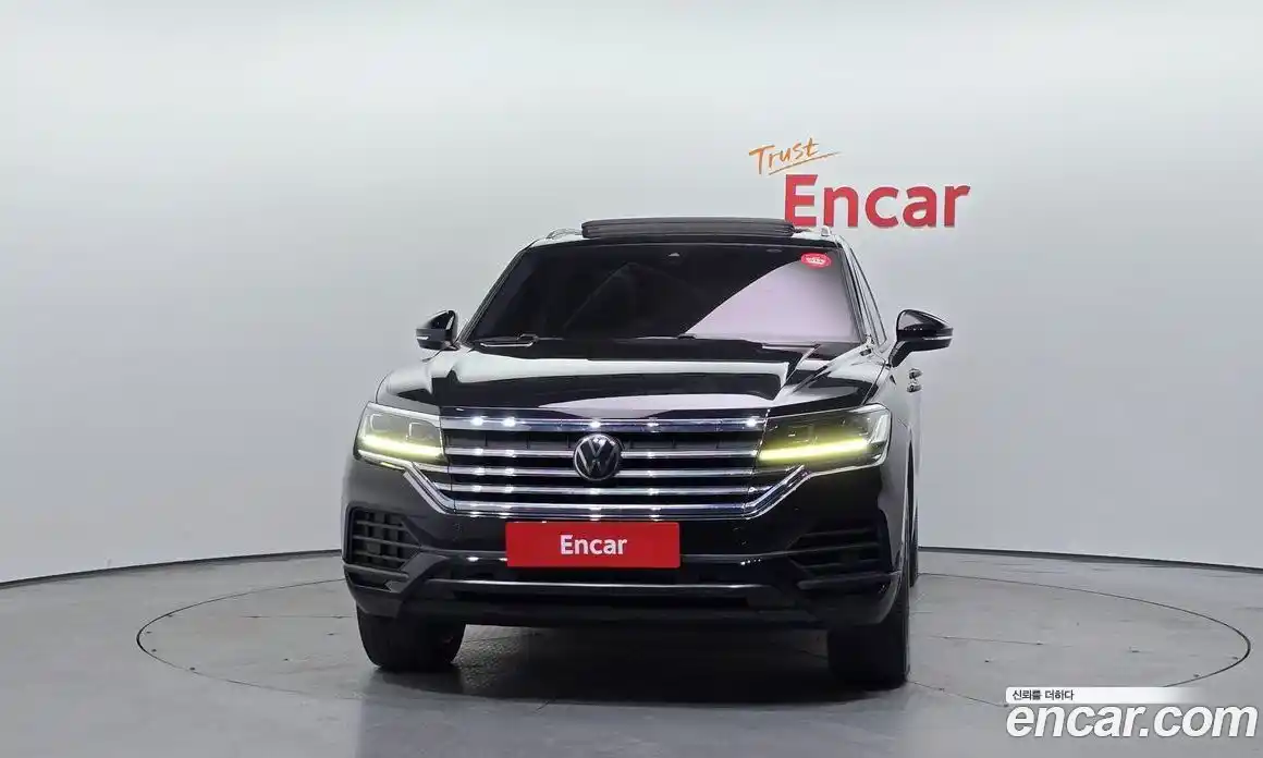 Volkswagen Touareg 2021 3.0 Автомат в Москве № 254820, фото 8