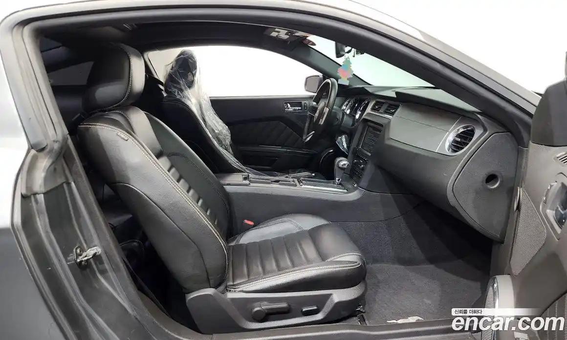 Ford Mustang 2010 4.0 Автомат в Москве № 255542, фото 19