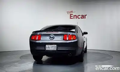 Ford Mustang 2010 4.0 Автомат в Москве № 255542, миниатюра 5