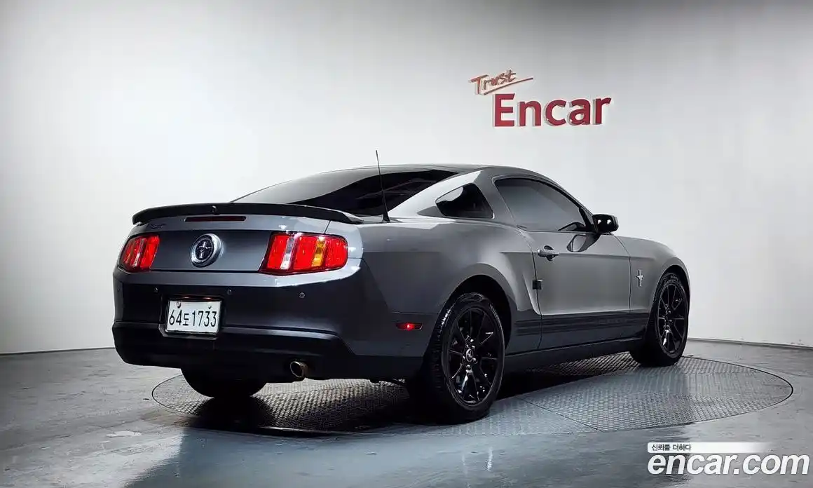 Ford Mustang 2010 4.0 Автомат в Москве № 255542, фото 10