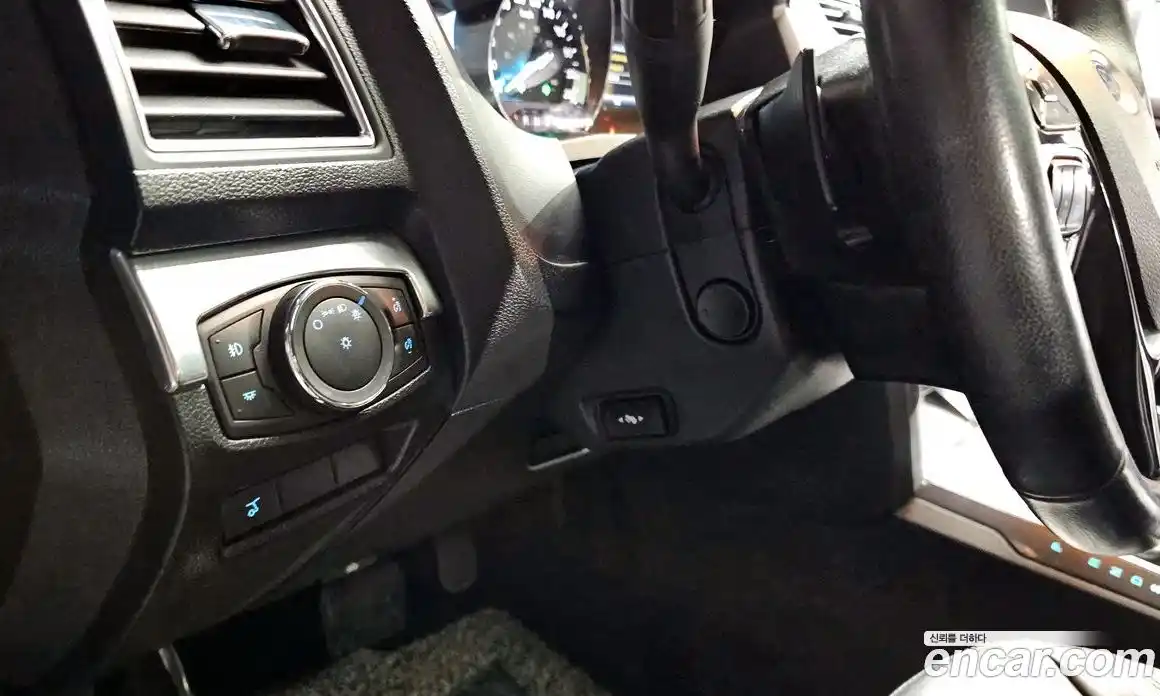 Ford Explorer 2017 3.5 Автомат в Москве № 255701, фото 12