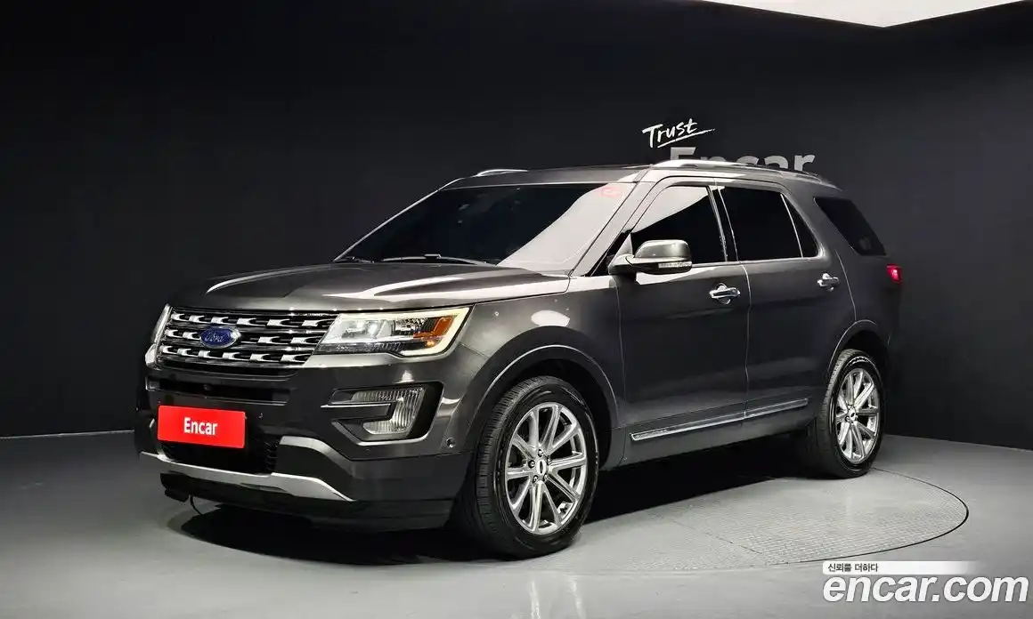 Ford Explorer 2017 3.5 Автомат в Москве № 255701, фото 16