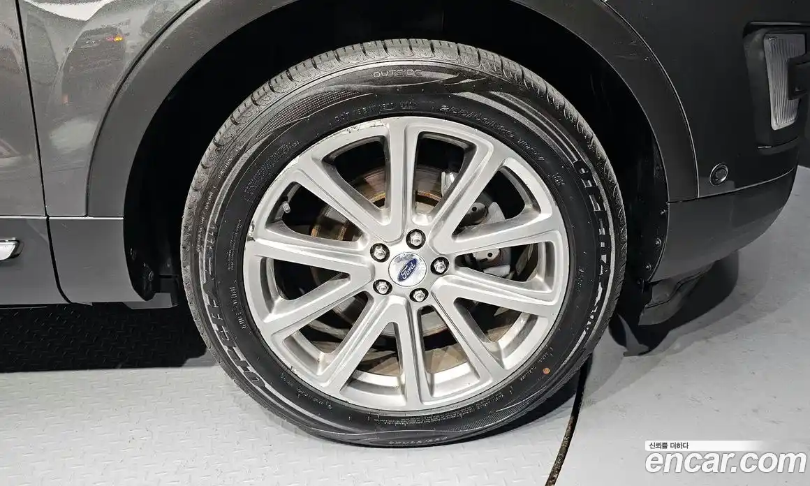 Ford Explorer 2017 3.5 Автомат в Москве № 255701, фото 10