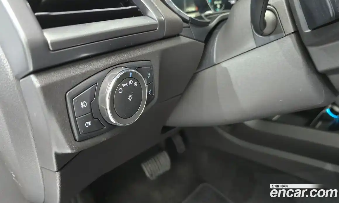 Ford Mondeo 2016 2.0 Автомат в Москве № 268569, фото 19