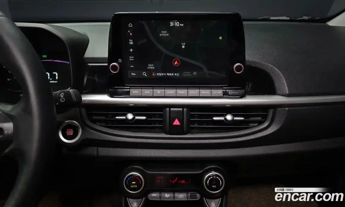 Kia Morning 2024 1.0 Автомат в Москве № 268599, фото 17