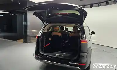 Kia Canival 2023 2.2 Автомат в Москве № 269666, миниатюра 7