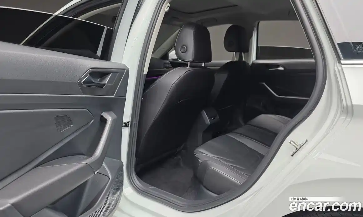 Volkswagen Jetta 2021 1.4 Автомат в Москве № 276338, фото 17