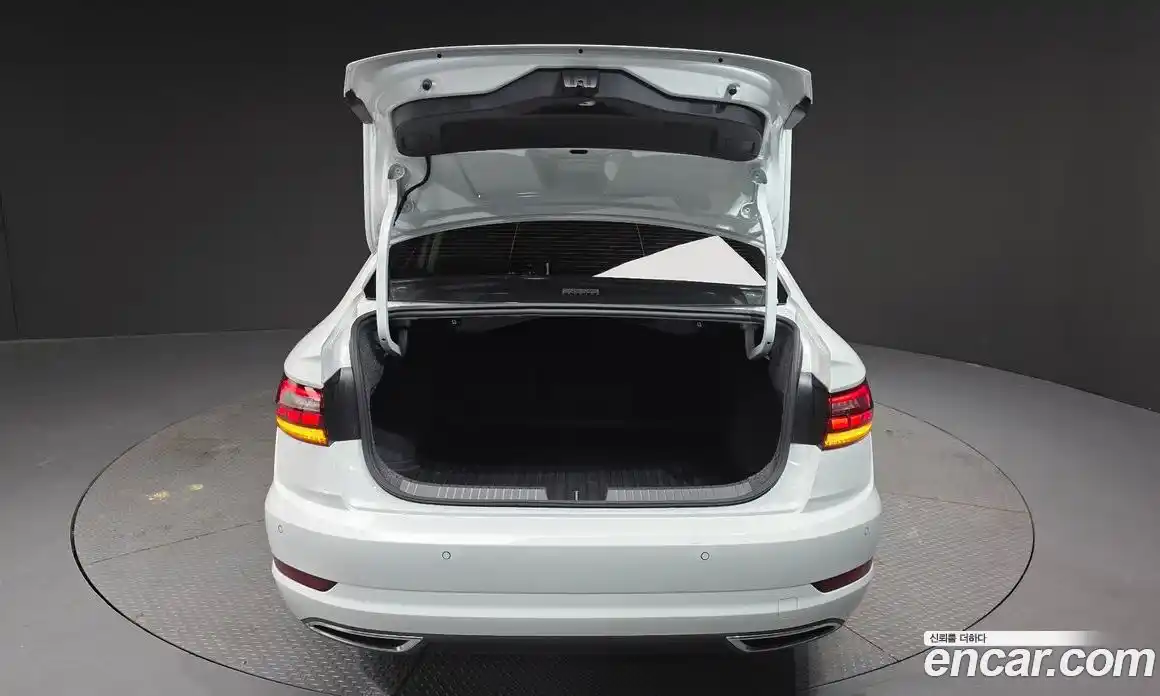 Volkswagen Jetta 2021 1.4 Автомат в Москве № 276338, фото 20