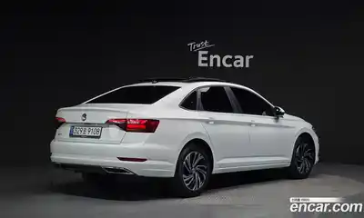 Volkswagen Jetta 2021 1.4 Автомат в Москве № 276338, миниатюра 2