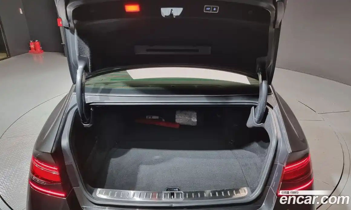 Genesis G90 2025 3.5 Автомат в Москве № 27732, фото 9