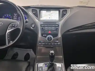 Hyundai Grandeur 2015 2.4 Автомат в Москве № 283131, миниатюра 11