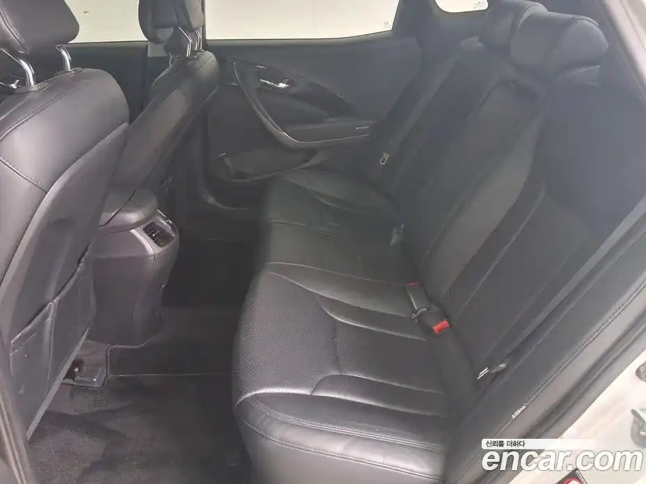 Hyundai Grandeur 2015 2.4 Автомат в Москве № 283131, фото 16