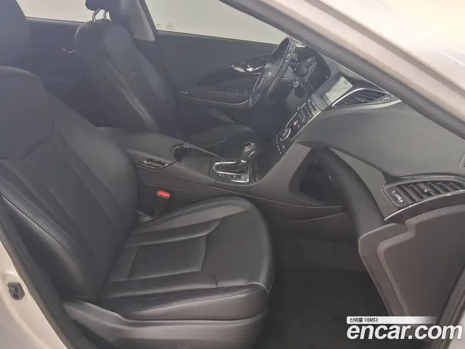 Hyundai Grandeur 2015 2.4 Автомат в Москве № 283131, фото 18