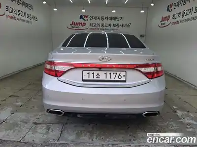 Hyundai Grandeur 2015 2.4 Автомат в Москве № 283131, миниатюра 3