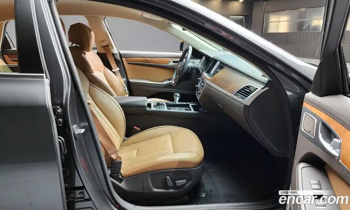 Genesis G80 2019 3.3 Автомат в Москве № 289379, фото 12
