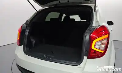 SsangYong Korando 2016 2.2 Автомат в Москве № 29320, миниатюра 12