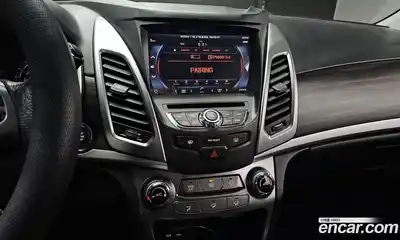 SsangYong Korando 2016 2.2 Автомат в Москве № 29320, миниатюра 2