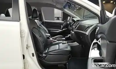 SsangYong Korando 2016 2.2 Автомат в Москве № 29320, миниатюра 4