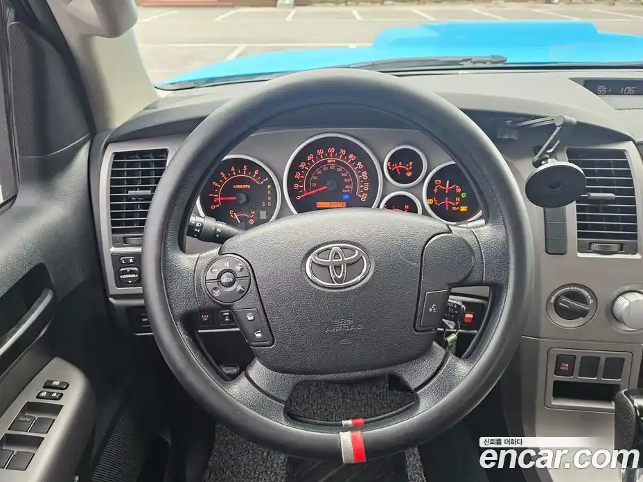 Toyota Tundra 2012 4.6 Автомат в Москве № 302650, фото 19