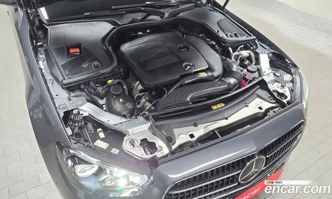 Mercedes-Benz E-Class 2022 2.0 Автомат в Москве № 308033, фото 13