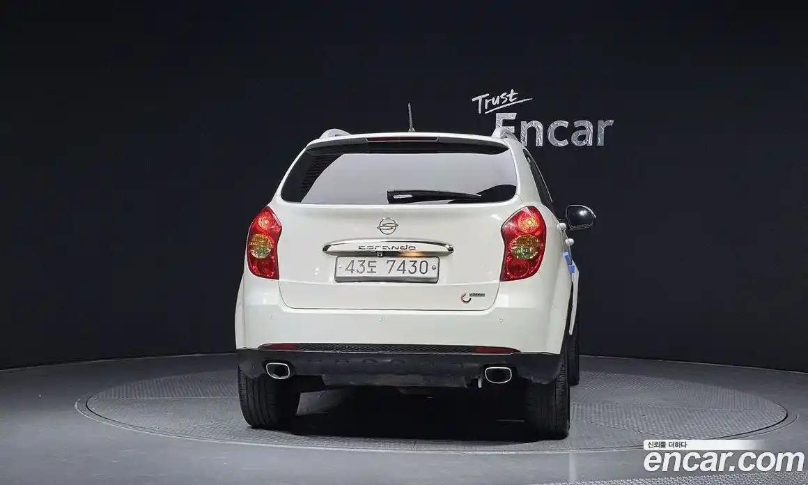 SsangYong Korando 2012 2.0 Механическая в Москве № 31182, фото 4