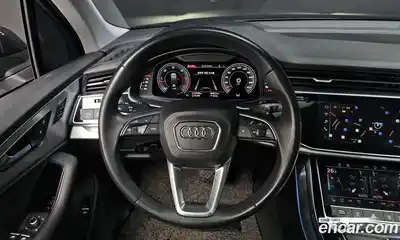 Audi Q7, 2022