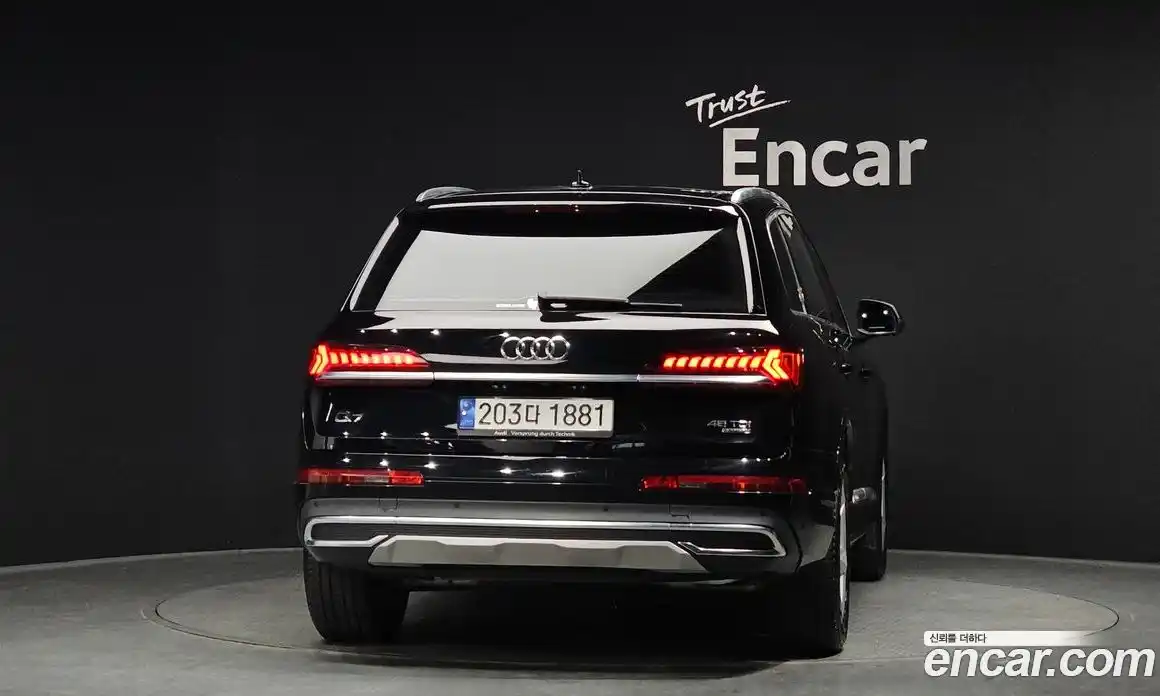 Audi Q7 2022 3.0 Автомат в Москве № 312094, фото 5