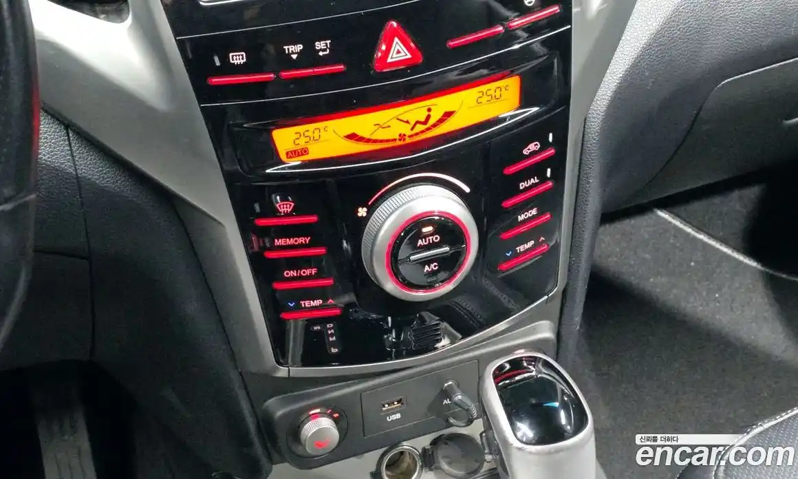 SsangYong TIBOLI 2016 1.6 Автомат в Москве № 31323, фото 18