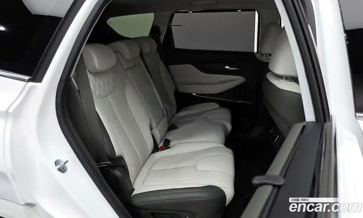 Hyundai Santa Fe 2021 2.5 Автомат в Москве № 319555, фото 12