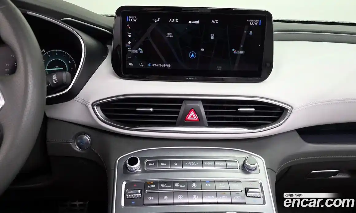 Hyundai Santa Fe 2021 2.5 Автомат в Москве № 319555, фото 14