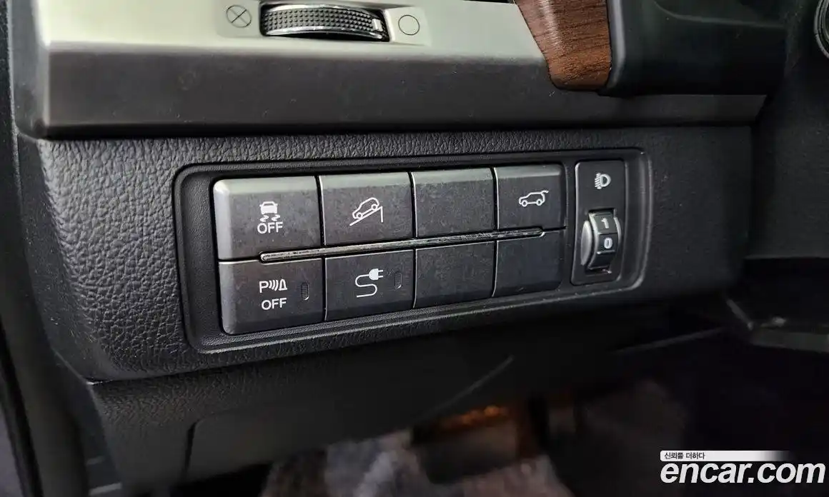 SsangYong Rexton 2018 2.2 Автомат в Москве № 32038, фото 19