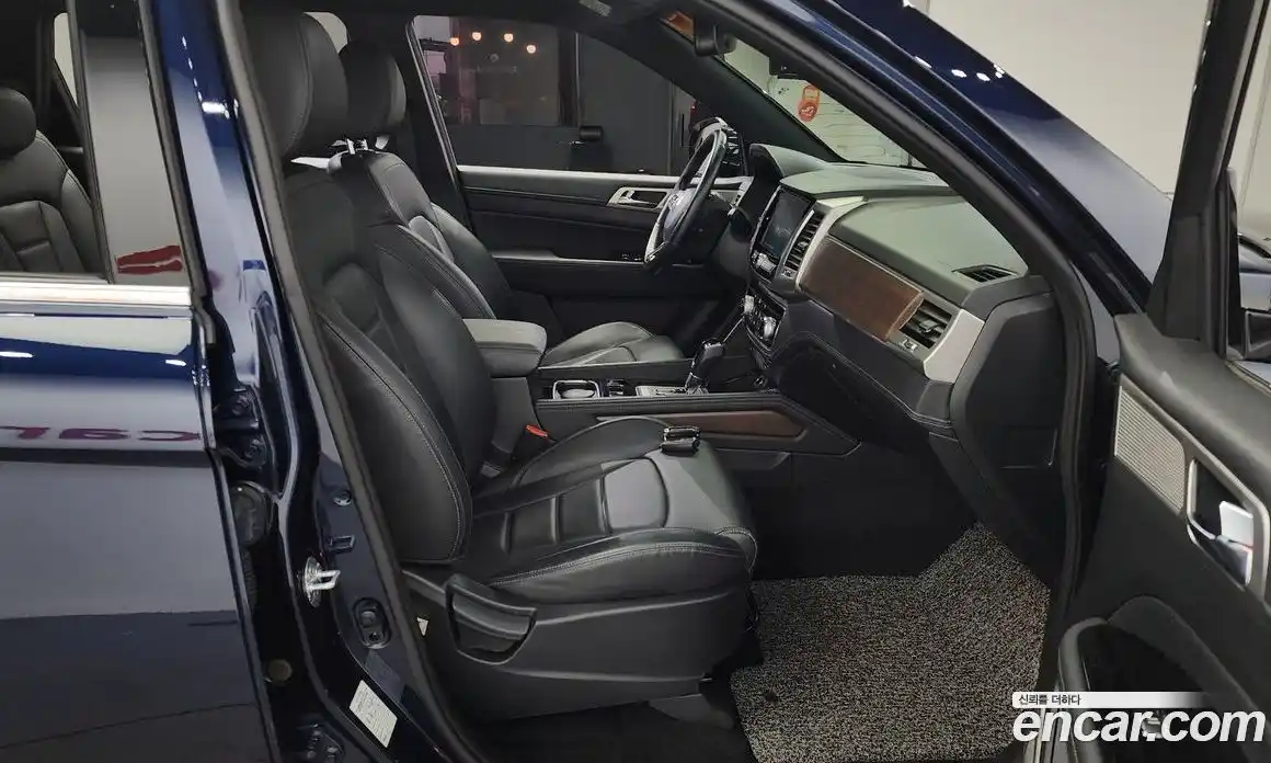 SsangYong Rexton 2018 2.2 Автомат в Москве № 32038, фото 3