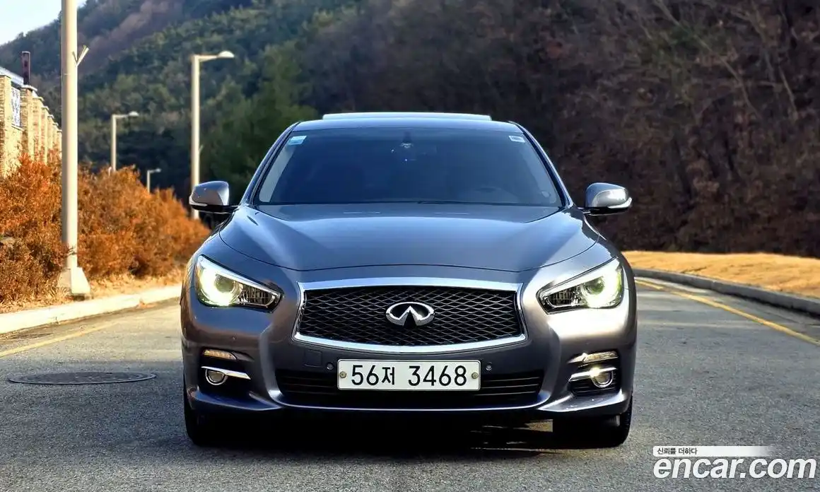 Infiniti Q50 2014 2.1 Автомат в Москве № 320431, фото 4