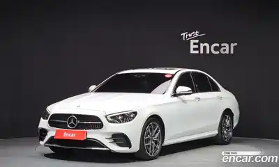 Mercedes-Benz E-Class, 2023