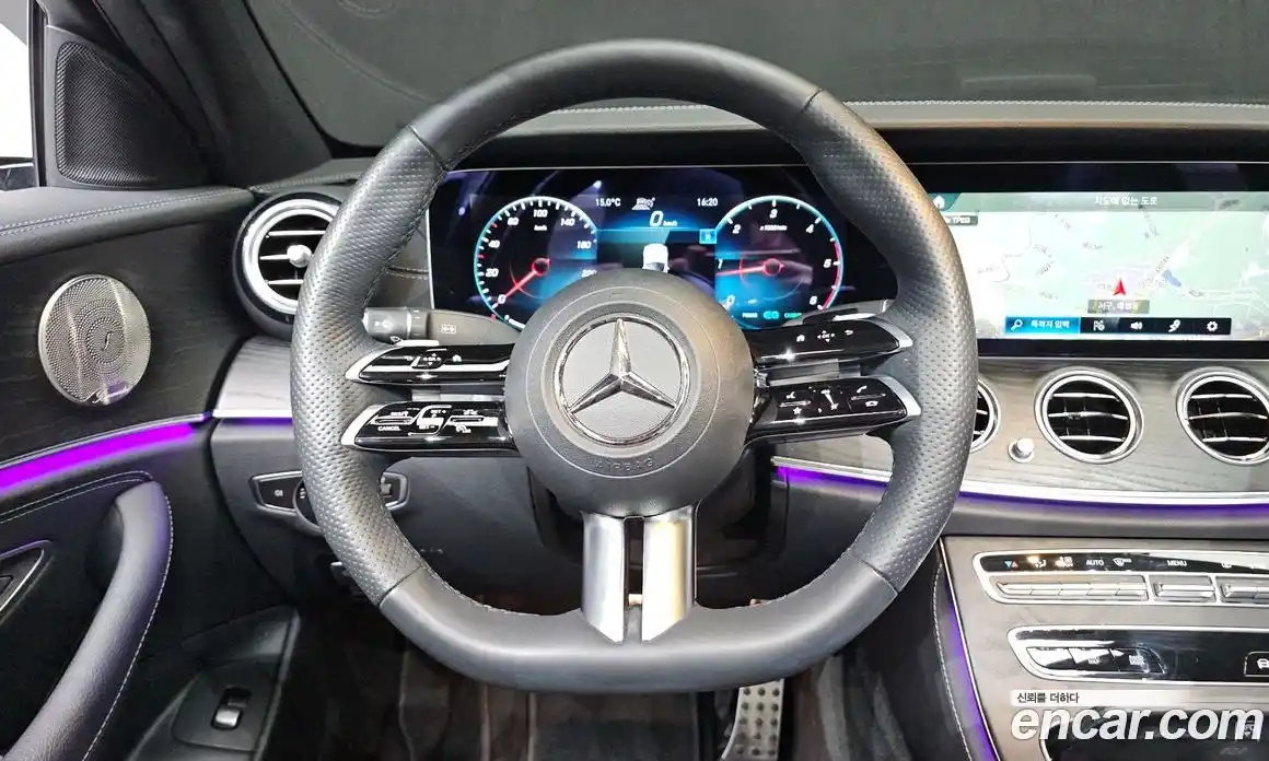 Mercedes-Benz E-Class 2023 1.9 Автомат в Москве № 321815, фото 11