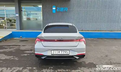 Hyundai Avante 2022 1.6 Автомат в Москве № 3344, миниатюра 5