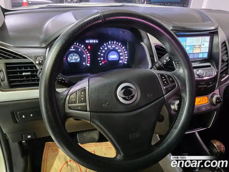 SsangYong Korando 2015 2.0 Автомат в Москве № 33498, фото 5