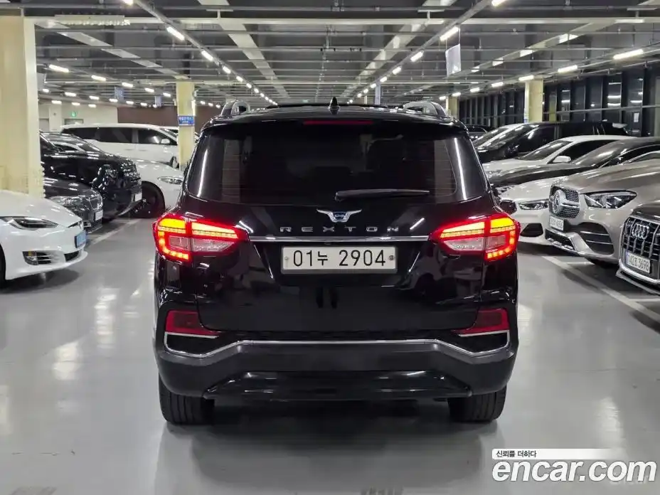 SsangYong Rexton 2018 2.2 Автомат в Москве № 33501, фото 3